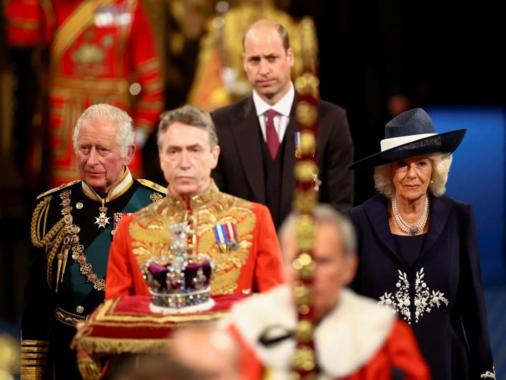 Se ausenta la reina Isabel II de la apertura del Parlamento británico Se ausenta la reina Isabel II de la apertura del Parlamento británico