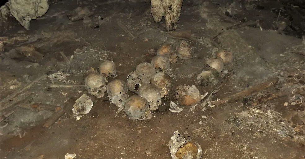 Hallan 150 cráneos de un posible altar maya a la muerte en Chiapas Hallan 150 cráneos de un posible altar maya a la muerte en Chiapas