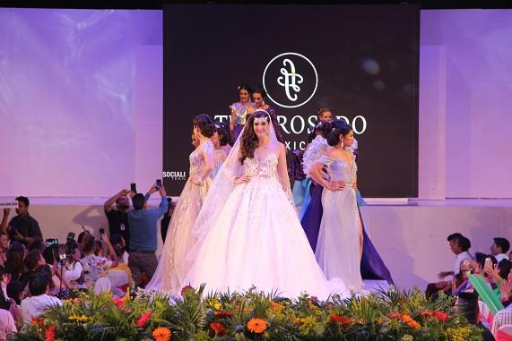 Anuncian ‘Eternamente Flor’, un desfile de modas altruista con exembajadoras Anuncian ‘Eternamente Flor’, un desfile de modas altruista con exembajadoras