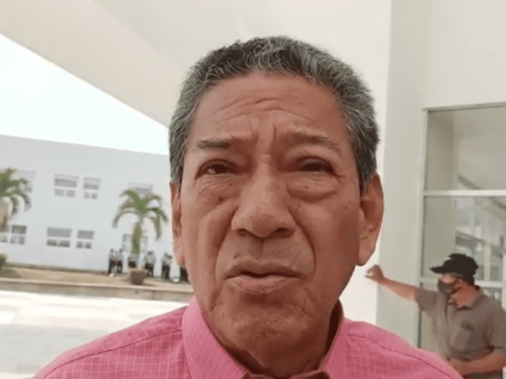 “Reprocha” Padres de Familia a Cobatab por expulsar a joven que agredió a su compañera “Reprocha” Padres de Familia a Cobatab por expulsar a joven que agredió a su compañera