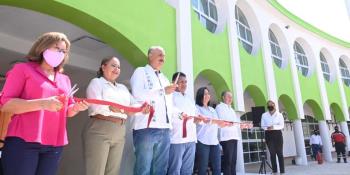 Inaugura gobernador obras por 76 mdp en Centla