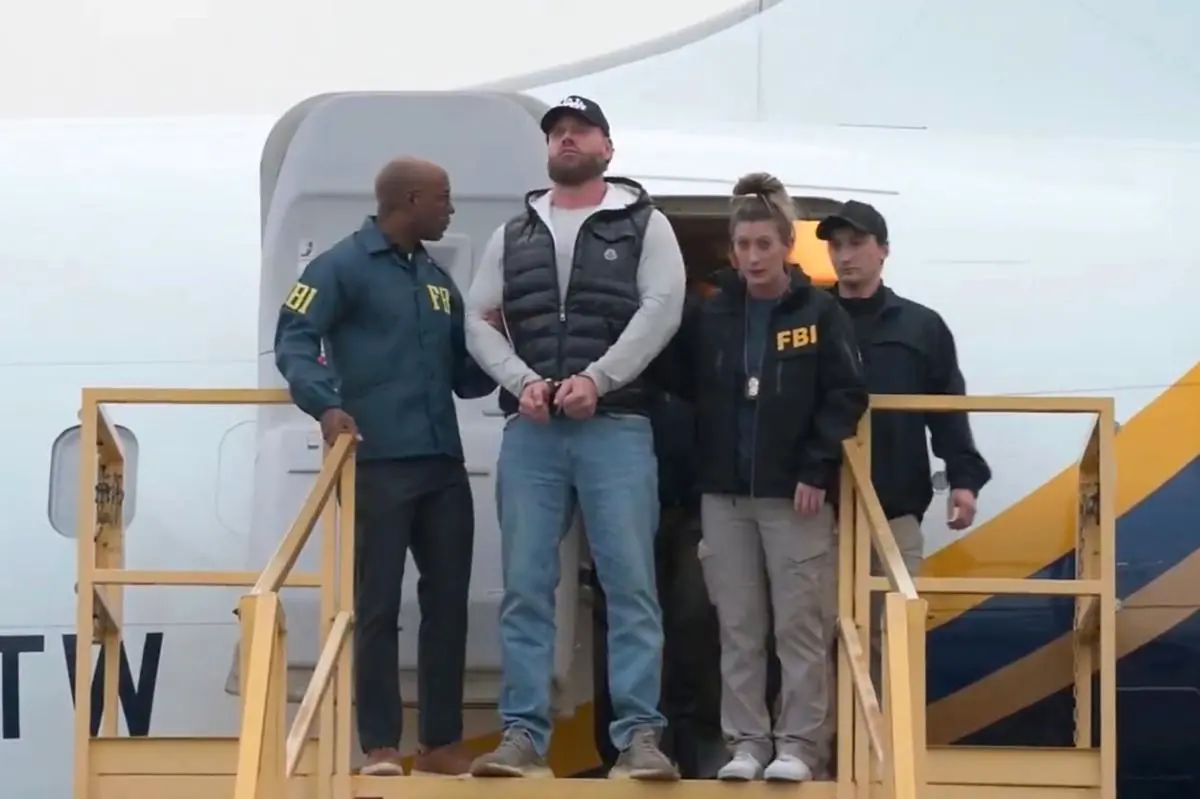 Ryan Wedding se entregó voluntariamente en la Embajada de EE. UU.: Sheinbaum | XEVT